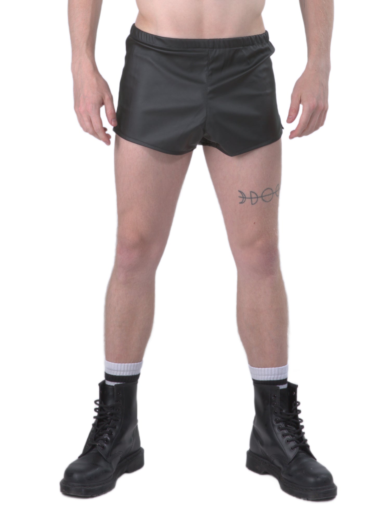 Short pour homme en simili cuir