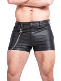 Short en cuir avec chaîne